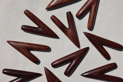 Wooden Kuripe Self Applicator