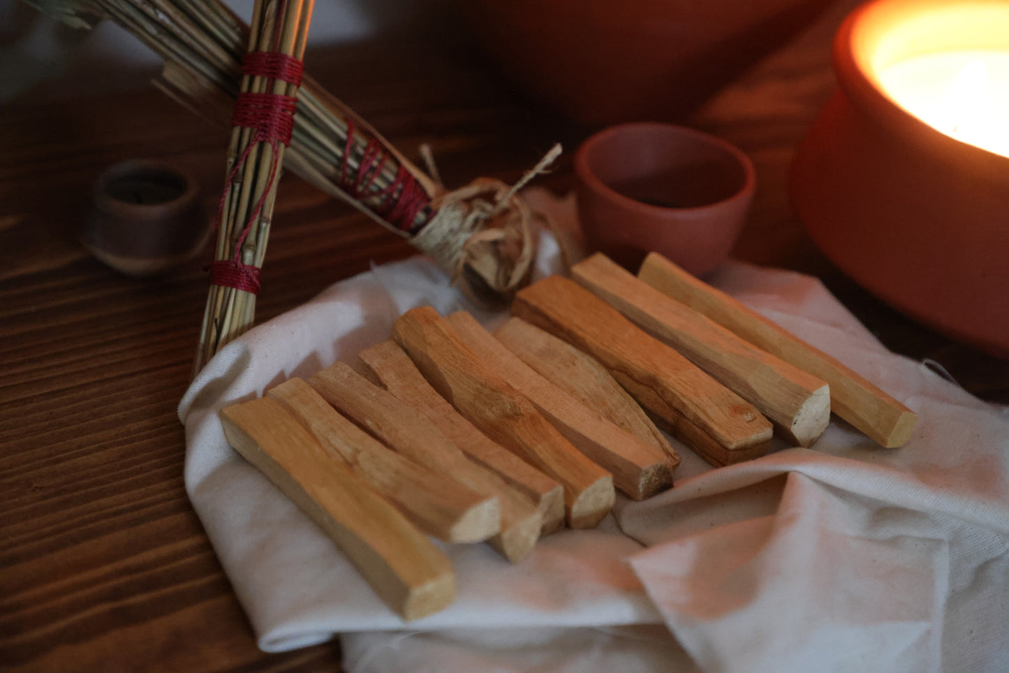 Natural Holy Palo Santo Sticks